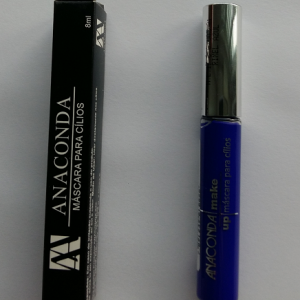 Máscara para cílios azul